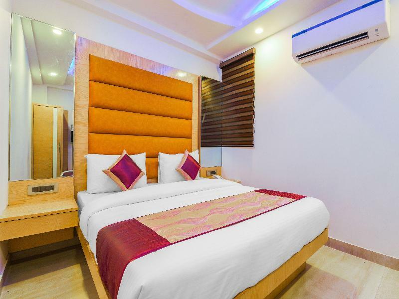 Oyo 15836 Pleasure River Front Resort Tuem ภายนอก รูปภาพ
