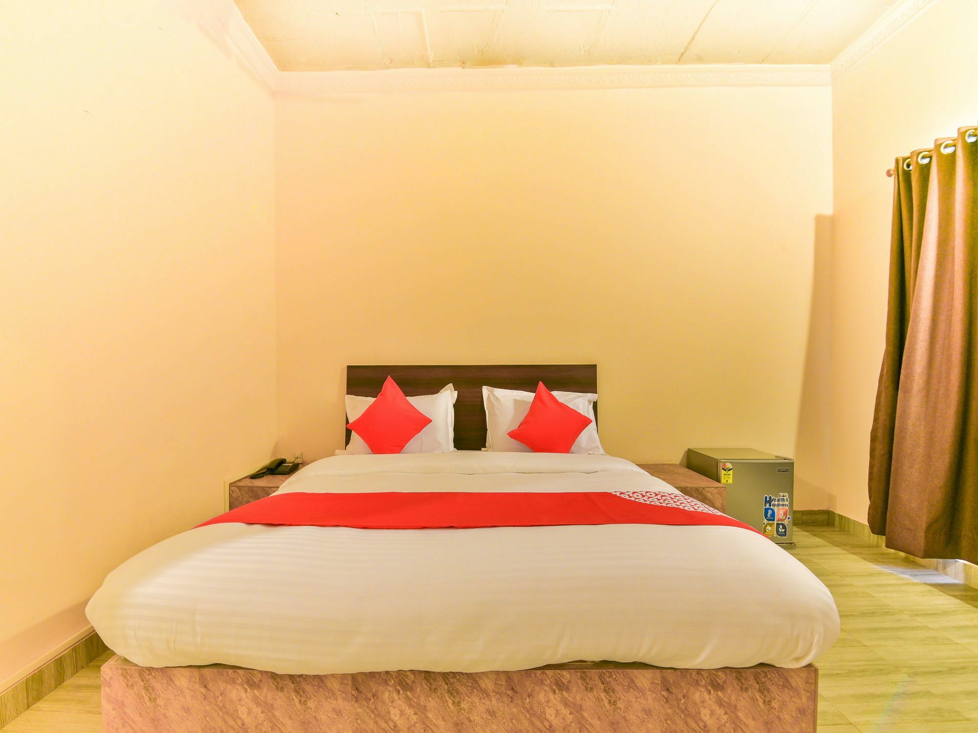 Oyo 15836 Pleasure River Front Resort Tuem ภายนอก รูปภาพ
